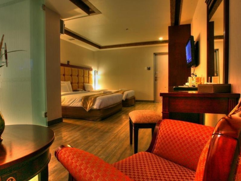M Chereville Hotel Manila Image 13